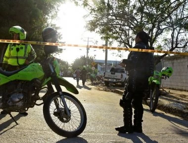 Κολομβία: 21 νεκροί από τη βομβιστική επίθεση